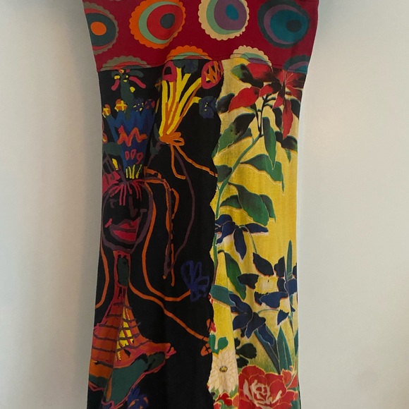 vintage Ladies Desigual V-Neck short sleeve. - Picture 9 of 14